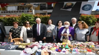 İzmir Karabağlar’da Anneler Günü Kermesi