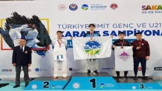 Karate şampiyonasına Sakarya Büyükşehir damga vurdu