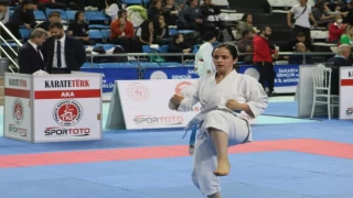 Karate turnuvasında heyecan bugün başladı