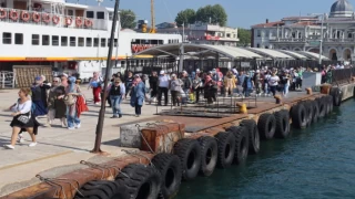 Kocaeli İzmit Belediyesinin Büyükada turunda kadınlar ve çocuklar gönüllerince eğlendi