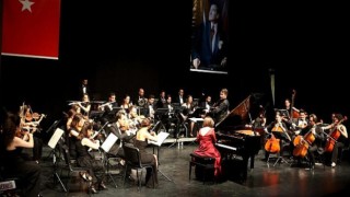 Nilüfer Oda Orkestrası’ndan muhteşem konser