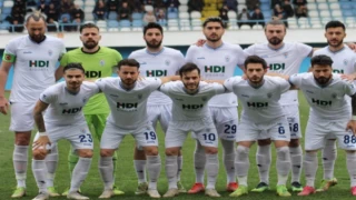 Pazarspor son maçını 1 puanla tamamladı