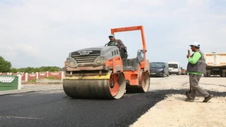 Sakarya Büyükşehir asfalt çalışmalarını sürdürüyor