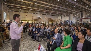 Soyer: ”Zeytin ağaçlarına sonuna kadar sahip çıkacağız”