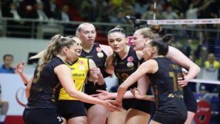 VakıfBank’tan muhteşem geri dönüş