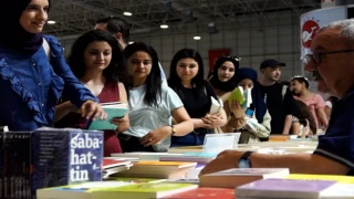 Vatandaşlar Gaziantep Kitap Fuarı’nı çok sevdi