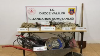 Düzce’de izinsiz kazıya suçüstü