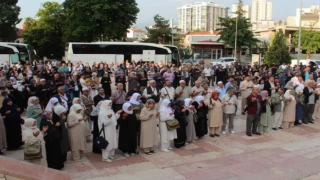 Hacı adayları Bilecik’ten dualarla uğurlandı