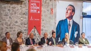 Kılıçdaroğlu Acil Çözüm Projesi uygulanan mahalle muhtarlarıyla buluştu