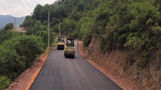 Kocaeli Yuvacık Hacıhaliller Köy yolu asfaltlanıyor