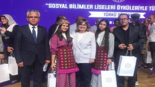 ’Ümmü Kızın Türküsü’ ile Akdeniz’i temsil ettiler