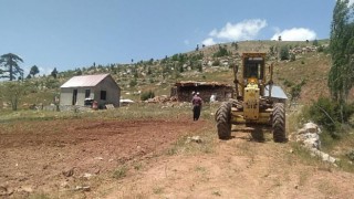 Antalya Büyükşehir ekipleri yayla yollarında yoğun mesaide