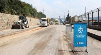 Dilovası Liman Caddesi’nde üstyapı çalışması