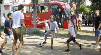 Gençlik Meclisi Üyeleri mahalle maçı yaptı