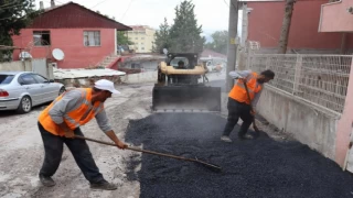 İzmit’te Tavşantepe’nin deforme yollarına onarım