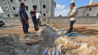 Manisa Yunusemre’de içme suyu hattı döşeme çalışması