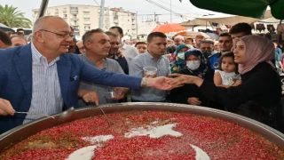 Manisa’da aşure günlerine Perşembe Pazarı’nda devam