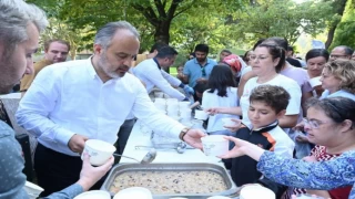 Bursa’da çölyak hastalarına glutensiz aşure