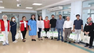 Diyarbakır Kayapınar’da yeni doğan bebeklere ilk hediye