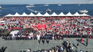 İzmir’de tarihi 100. yıl kutlamaları başladı