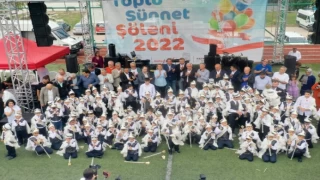 İzmit’te düğün havasında sünnet şöleni yaşandı