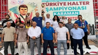 Kocaeli Kağıtspor halterde en iyi takımlardan biri