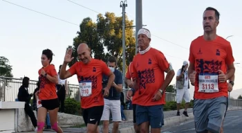 Kurtuluşun 100. yılında İzmir Maratonu’na rekor başvuru