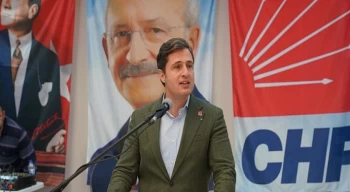 CHP İzmir İl Başkanı Deniz Yücel Seferihisar’da Cumhuriyet Halk Partili kadınlarla kahvaltıda buluştu