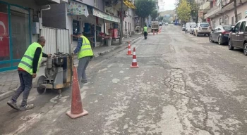 İzmit Akmeşe Menderes Caddesi yenileniyor