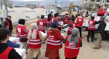 Kızılay Hijyen Malzemesi Dağıtımlarına Ağırlık Veriyor