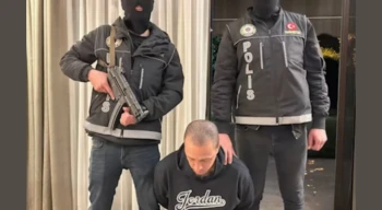 Interpol’ün aradığı iki uyuşturucu taciri İstanbul’da yakalandı
