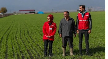 Depremden etkilenen çiftçilere Kızılay’dan 70.8 milyon destek